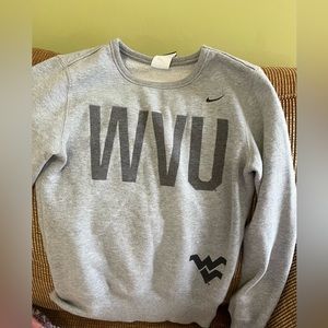 Small petite sweat shirt